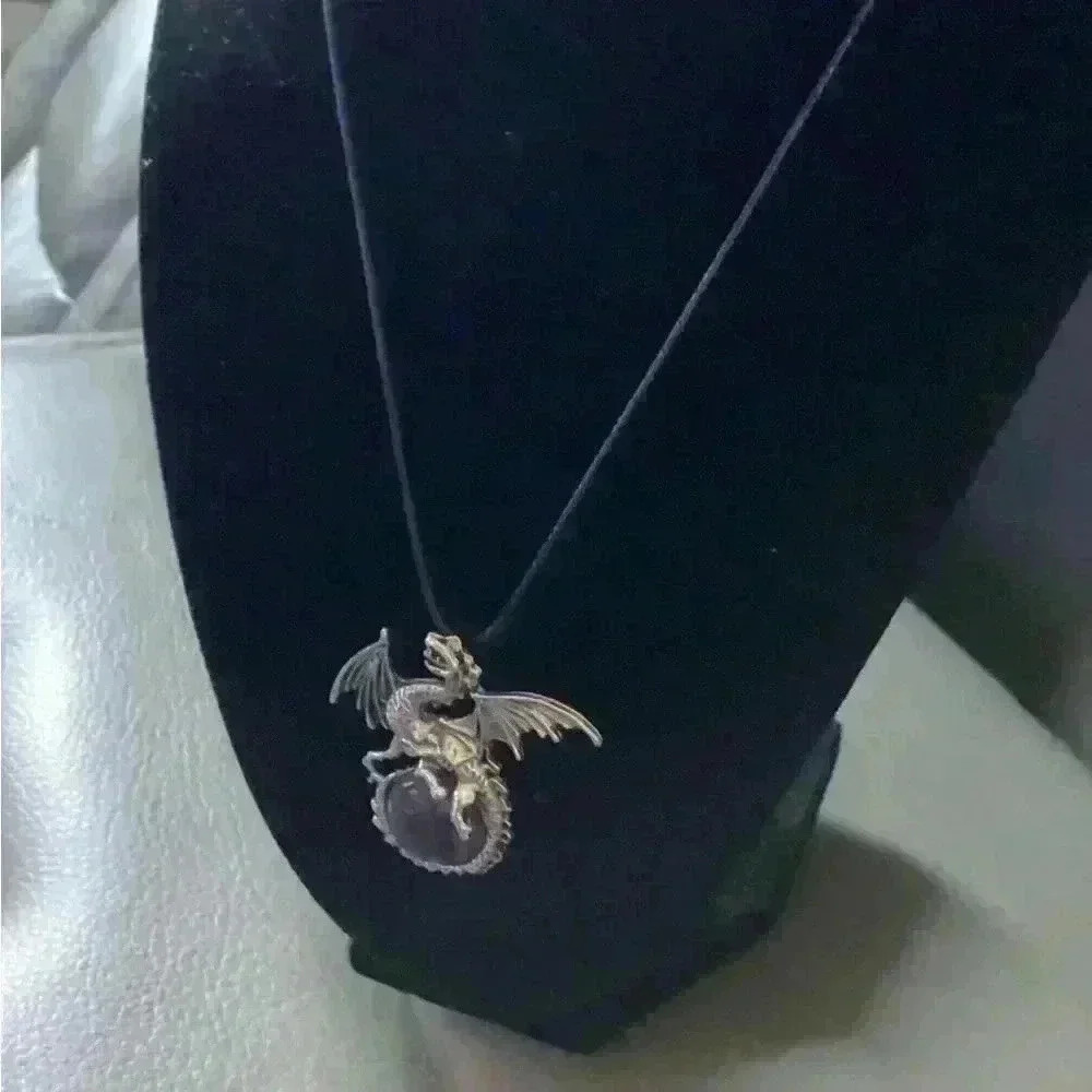 Dragon pendant with stone - necklace - Picture 6 of 6